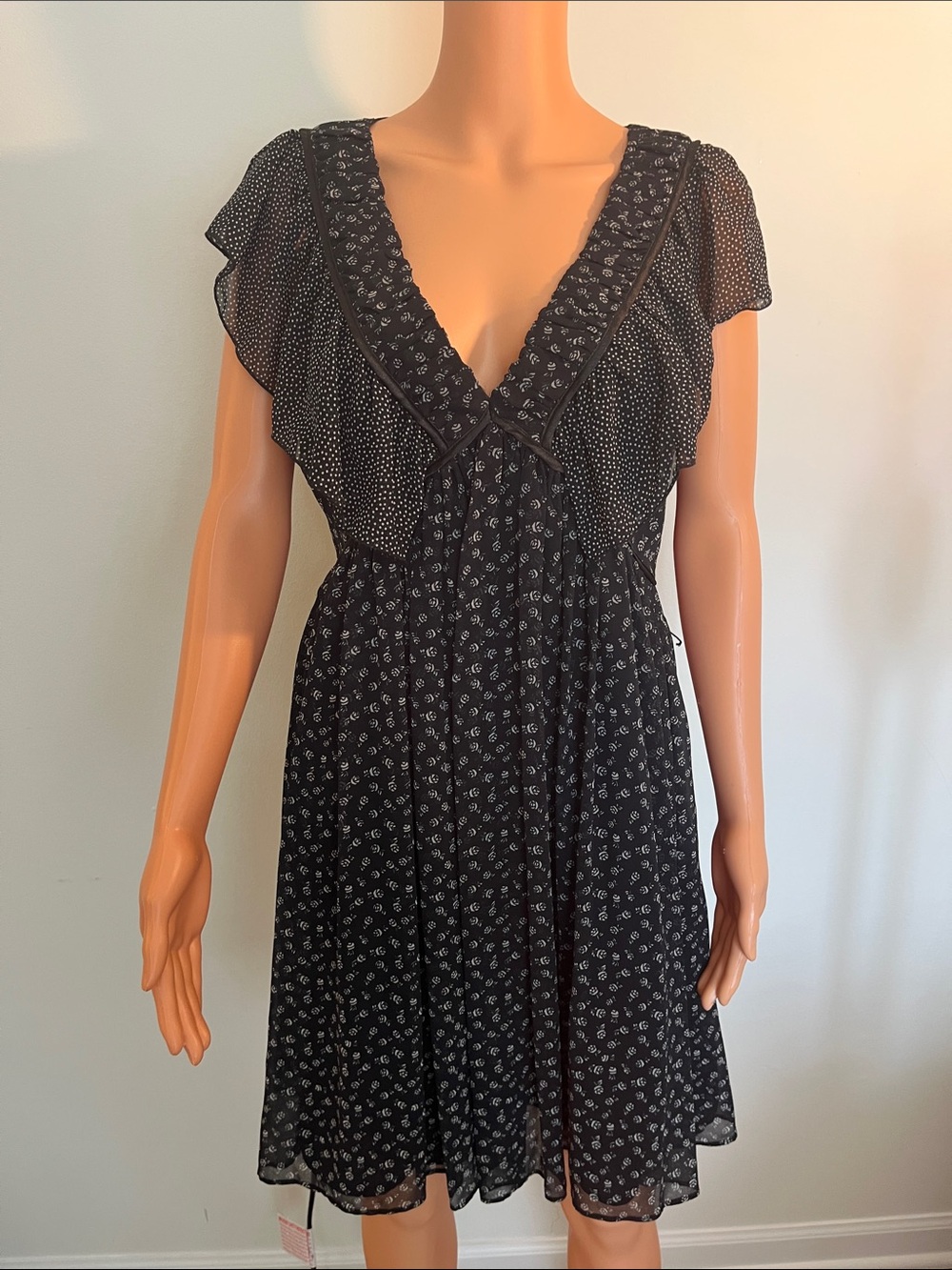 Black Floral Ruffle V-Neck Mini Dress
